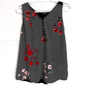 Express Women's‎ Portofino Shirt Small Sleeveless Floral Black 3/4 Button Sheer